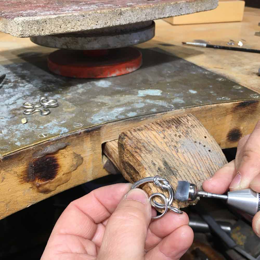 RÅBANDSKNOP HJÄRTA halsband - Guldviva Jewellery